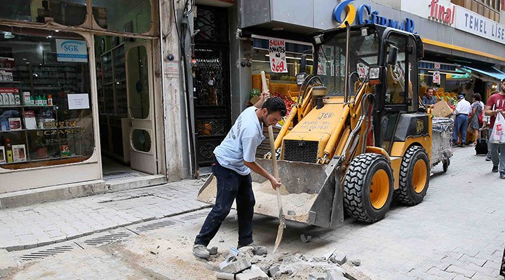 Karşıyaka’da işgale ‘kaldırım’ çözümü