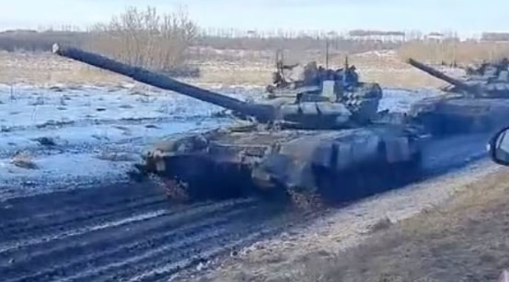 Rus tankları Ukrayna ya girdi!