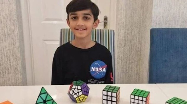 11 yaşındaki çocuk zeka testinde Einstein ve Hawking i geçti