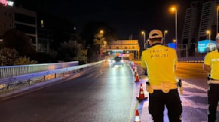 15 Temmuz Şehitler Köprüsü trafiğe kapatıldı