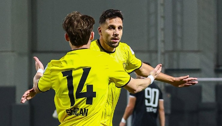 Aliağa FK zirve için sahada