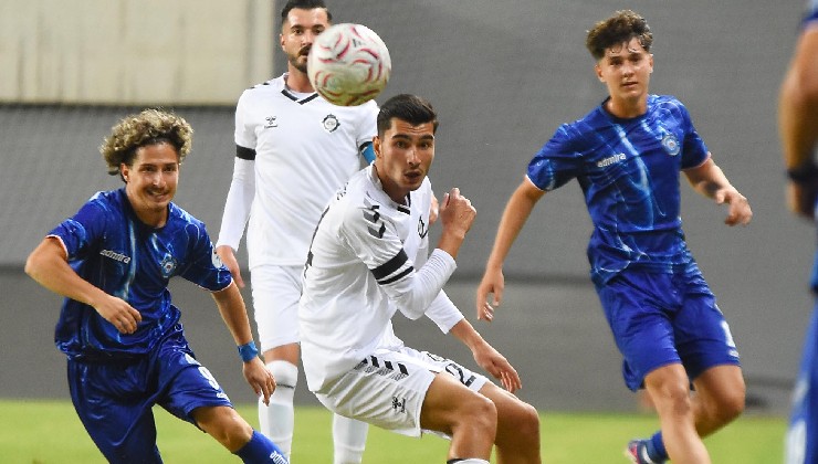Altay evinde 1 puana razı oldu