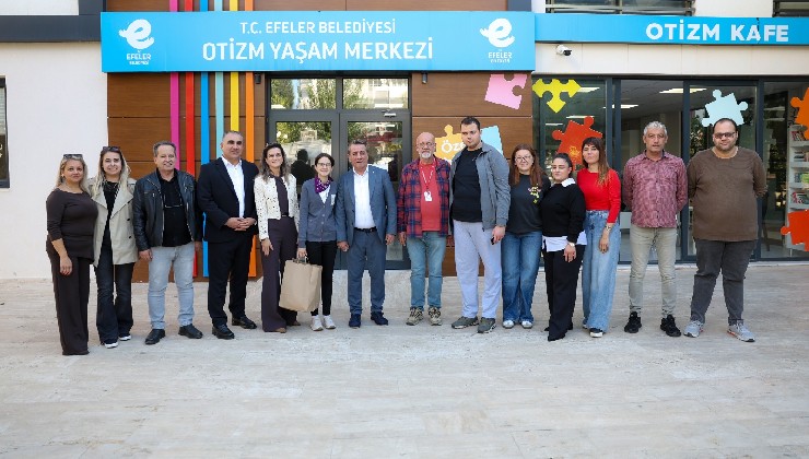 Başkan Anıl Yetişkin şampiyon ve üniversiteli Ece ile buluştu