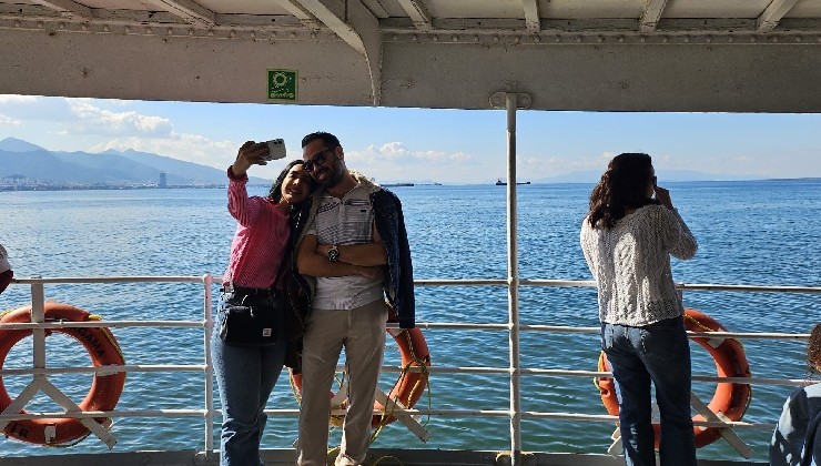 Bergama Vapuru ile tarihe yolculuk başladı