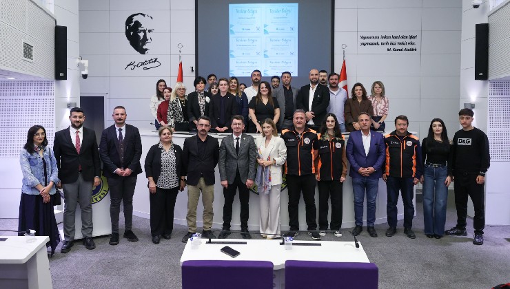 Buca Belediyesi iklim panelinden uyarı: Gıda krizi ve göçler kapımızda