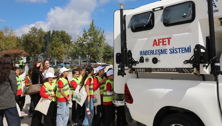 Büyükşehir afetlere karşı iletişim gücünü artırıyor