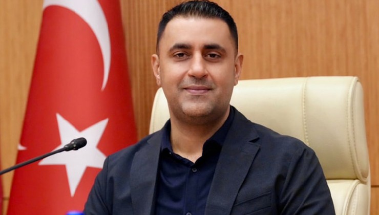 CHP'li Çukurova Belediye Başkanı dahil 34 kişi tutuklandı