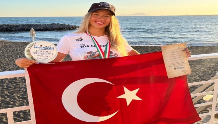 Eda Savcıgil, Catalina Kanalı'nı rekorla yüzdü