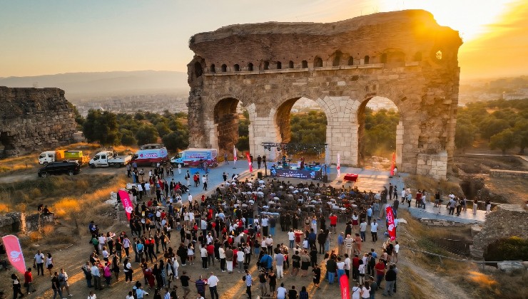 Efeler’in tarihi mirası Tralleis uluslararası festivalle buluşuyor