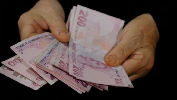 Emeklilerin 3 yıldır beklediği teklif Meclise geldi