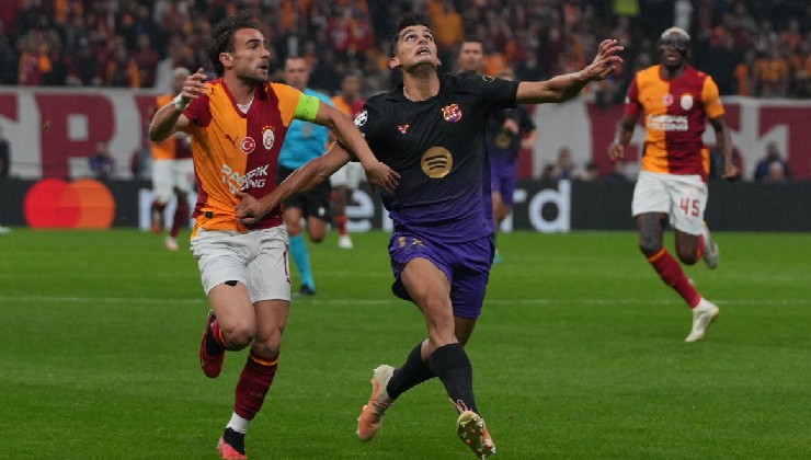 Galatasaray Barça'ya direnemedi