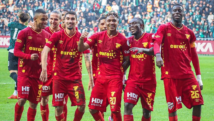 Göztepe'de hedef 3'te 3 yapmak