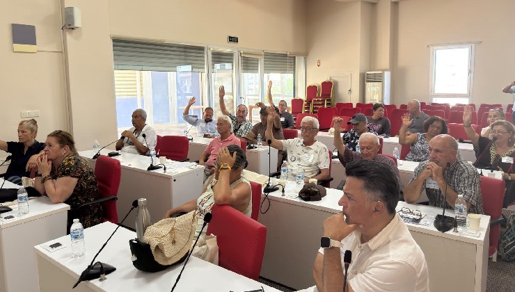 İzmir’de 30 ilçenin sesi Yurttaş Meclisi’ne taşınacak