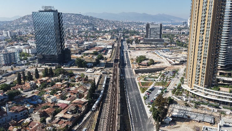 İzmir’in dev karayolu projesi el emeği ve alın teriyle ilerliyor