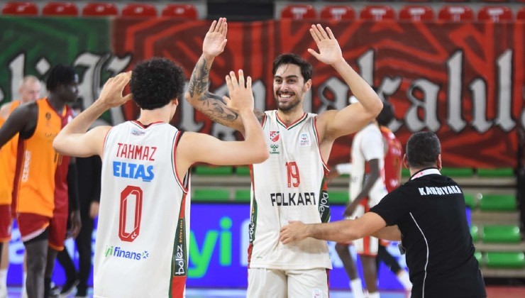 Karşıyaka potada lidere konuk
