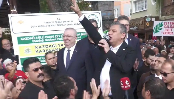Özgür Özel Balıkesir'de: 'Hep birlikte sesinizi yükseltin'