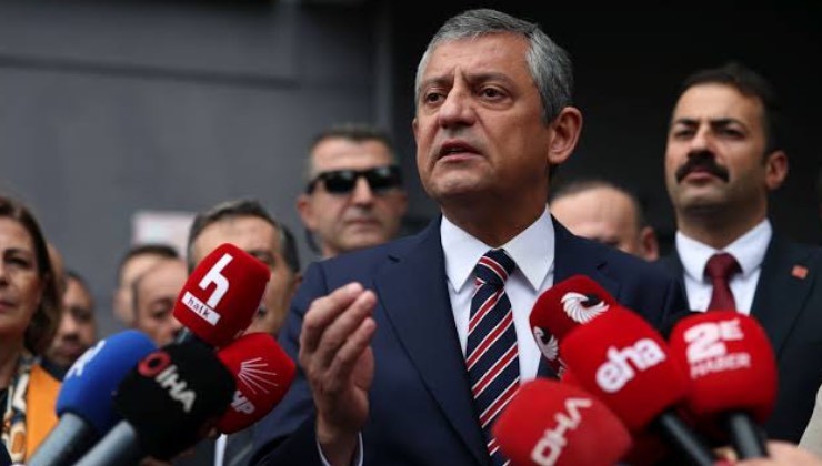 Özgür Özel'den 'Tugay' açıklaması: İzmir'e bir zafer borcumuz var'