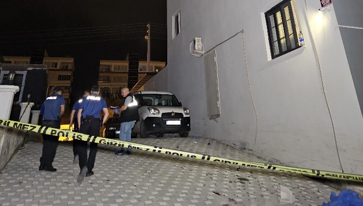 Sevgilisinin eski kocasından kaçarken 3. kattan düşüp hayatını kaybetti