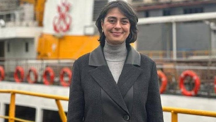 Üsküdar Belediye Başkanı Sinem Dedetaş'a ev hapsiyle tahliye