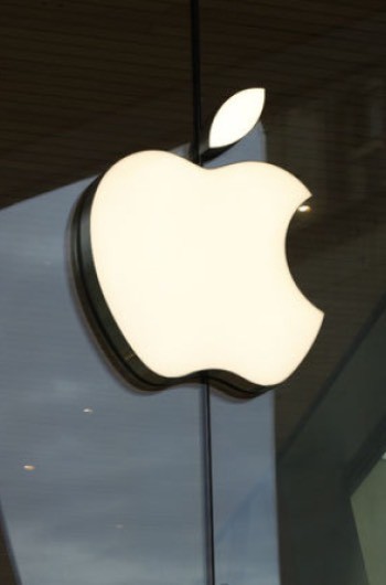 Apple'dan iPhone 18 öncesi tarihi bilanço ve fiyat artışı sinyali