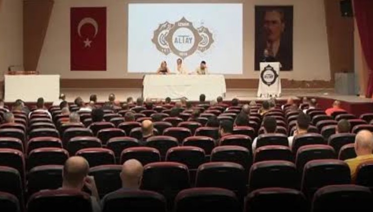 Altay'da gergin bekleyiş