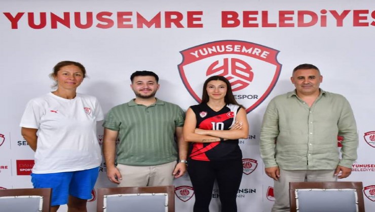 Pasör çaprazı Tuğçe Köse yeniden Yunusemre Belediyespor'da