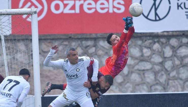 Altay'da Murat Ulaç takımla çalışıyor