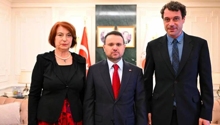 Bakan Gürlek, Uğur Mumcu'nun ailesiyle görüştü