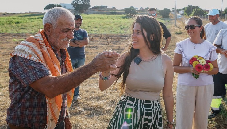 Başkan Denizli’den Çeşme’nin yerel değerlerine tarımsal destek