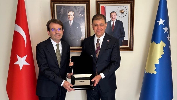 Başkan Tugay, Kosova'da yeni iş birliklerinin kapısını araladı