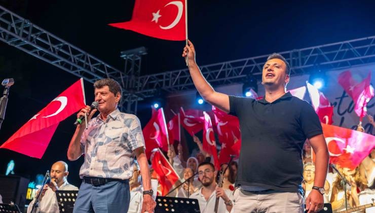 Bornova'da Zafer Coşkusu notalara döküldü