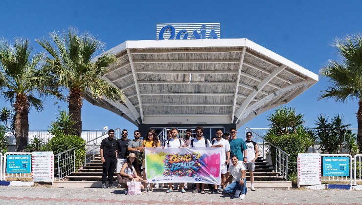 Büyükşehir’den gençlere aquapark keyfi