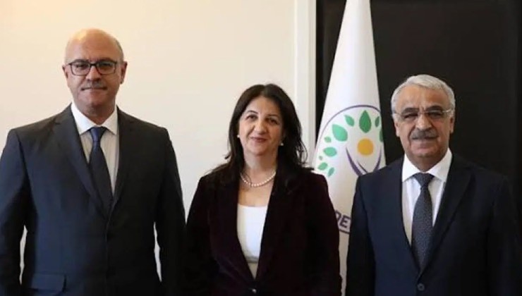 DEM Parti'nin heyeti yeniden İmralı'ya gitti