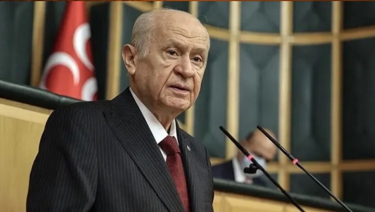 Devlet Bahçeli: Siyaset üstü görülerek çerçeve yasaya tam destek vermeli