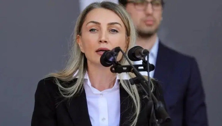 Dilek İmamoğlu da CHP'den istifa etti