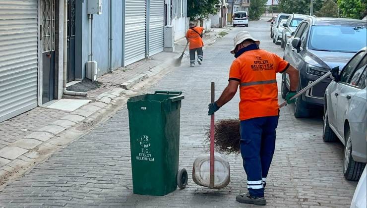 Efeler’de temizlik çalışmaları mahalle mahalle sürüyor