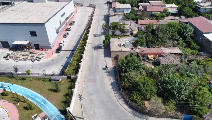 Efeler’de yeni yollar hizmete girdi: İki kritik noktada 25 bin metrekarelik dönüşüm