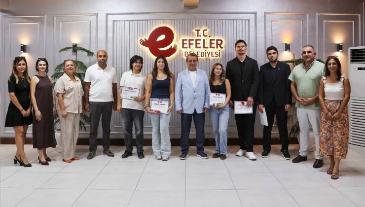Efeler’in merkezlerinde hayallerine ulaşan gençler Başkan Yetişkin’le buluştu