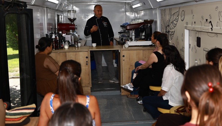 Efes Selçuk'ta barista kursu tamamlandı