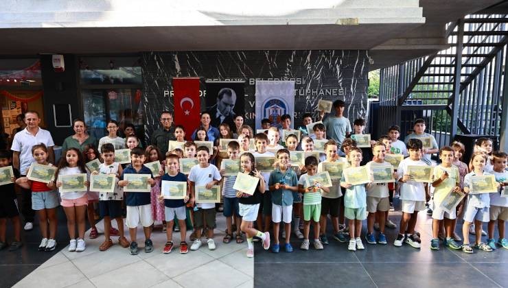 Efes Selçuklu çocuklar yaz okulunda teknolojinin dilini öğrendi