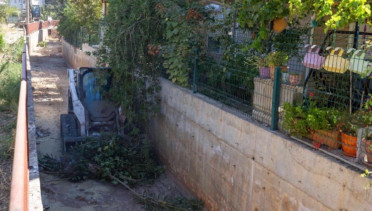 İZSU’dan kıyı ilçelerinde sel ve taşkına önlem