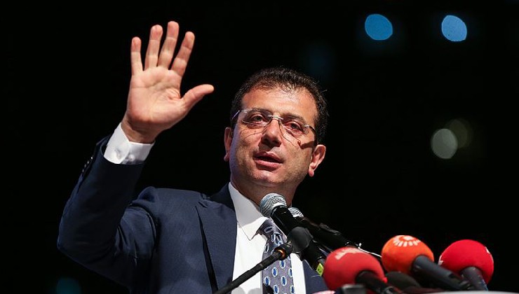 Ekrem İmamoğlu CHP'den istifa etti