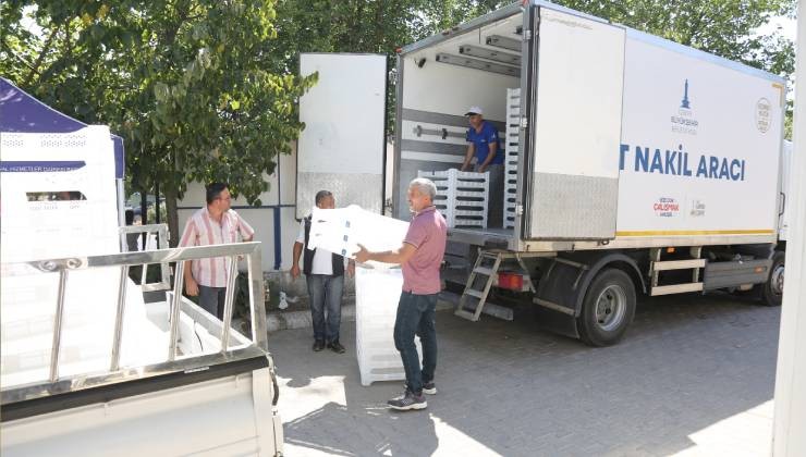 İzmir Büyükşehir Belediyesi’nden Efes Selçuklu incir üreticisine destek