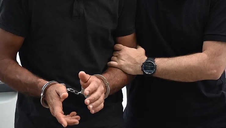 İzmir merkezli suç örgütü operasyonu... 36 kişiye gözaltı!