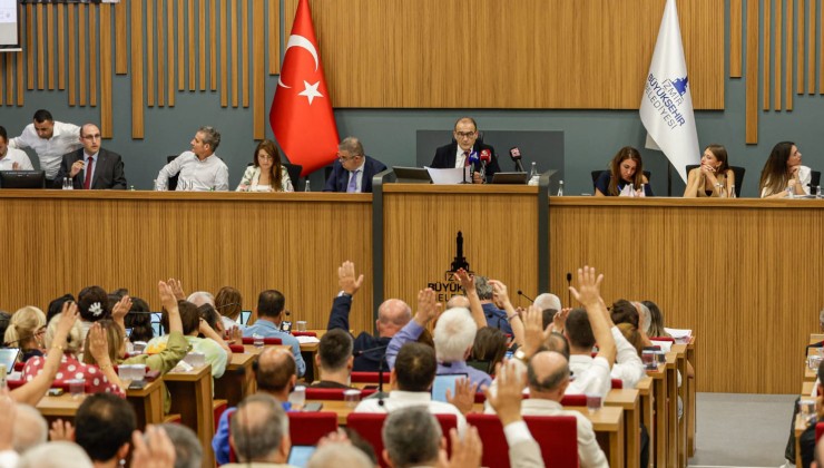 İzmir’de yatırımlar hız kesmiyor