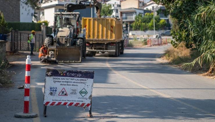 Karaova Mahallesi'nde doğalgaz için çalışmalara başlandı