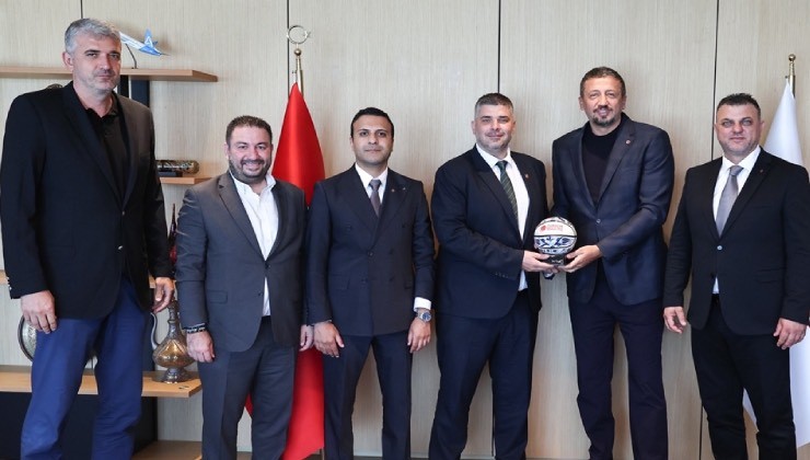 Karşıyaka yönetiminden TBF Başkanı Türkoğlu'na ziyaret