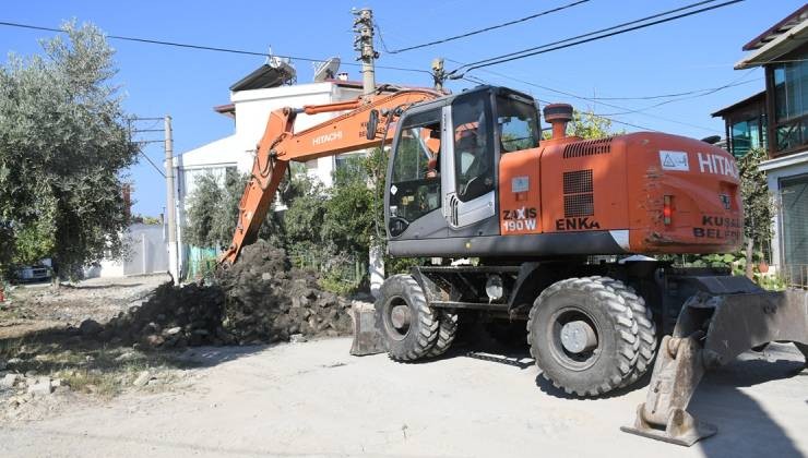 Kuşadası Belediyesi'nde yol yapım çalışmalarında yeni rota Karaova Mahallesi