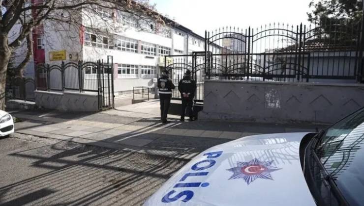 Okullarda yeni dönem! 30 bin personele yeni yetki