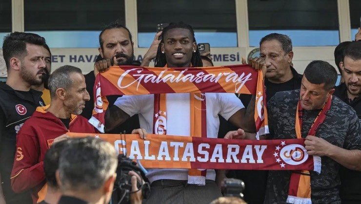Rafael Leao, Galatasaray için İstanbul'da